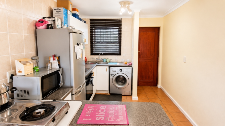2 Bedroom Property for Sale in Sonstraal Heights Western Cape